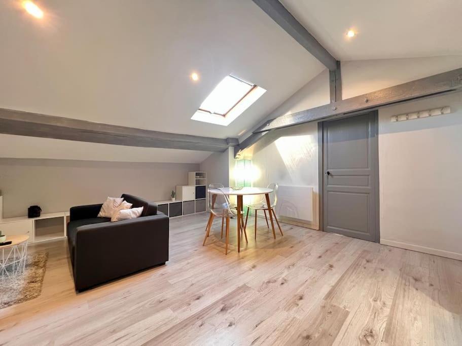 Le Clos Chassaing N5-Wifi-Centre Ville-Climatisation Périgueux Εξωτερικό φωτογραφία