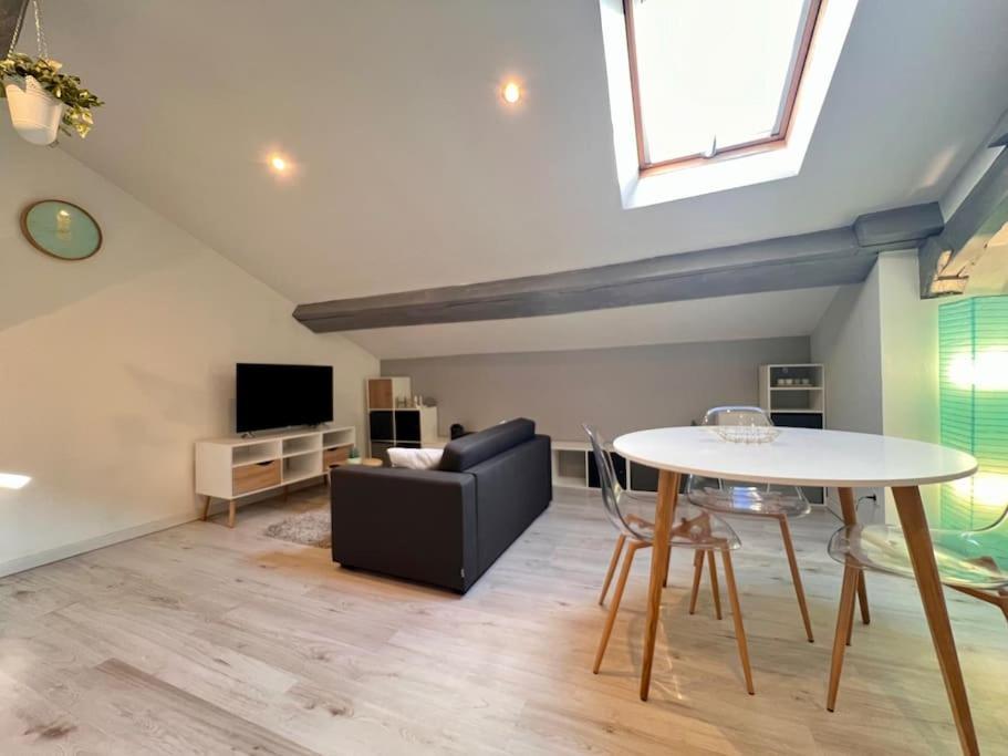Le Clos Chassaing N5-Wifi-Centre Ville-Climatisation Périgueux Εξωτερικό φωτογραφία