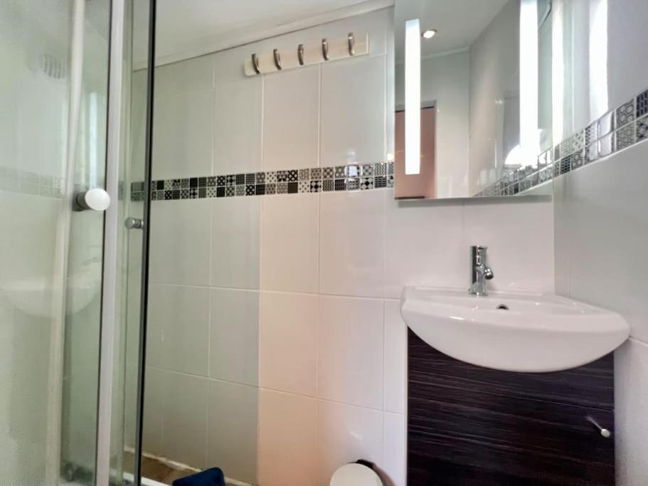 Le Clos Chassaing N5-Wifi-Centre Ville-Climatisation Périgueux Εξωτερικό φωτογραφία