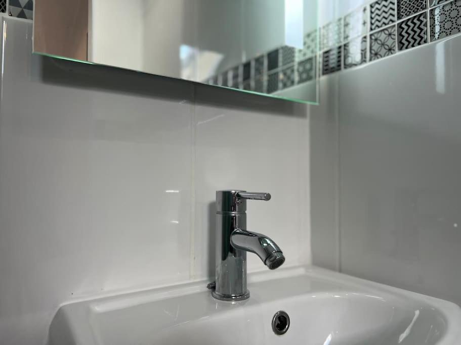 Le Clos Chassaing N5-Wifi-Centre Ville-Climatisation Périgueux Εξωτερικό φωτογραφία